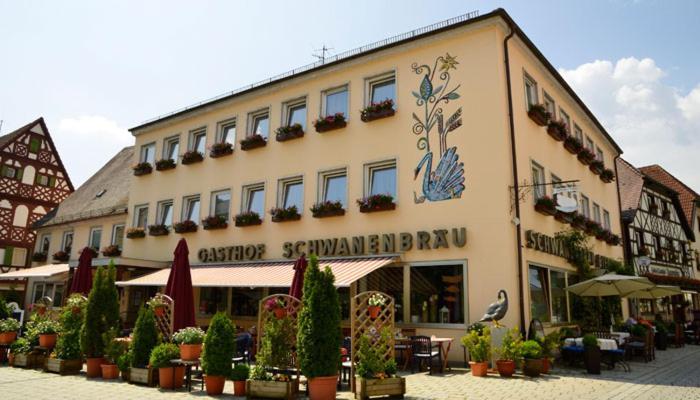 Hotel Brauereigasthof Schwanenbraeu Ebermannstadt Eksteriør billede