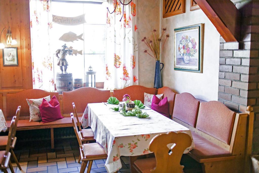 Hotel Brauereigasthof Schwanenbraeu Ebermannstadt Eksteriør billede